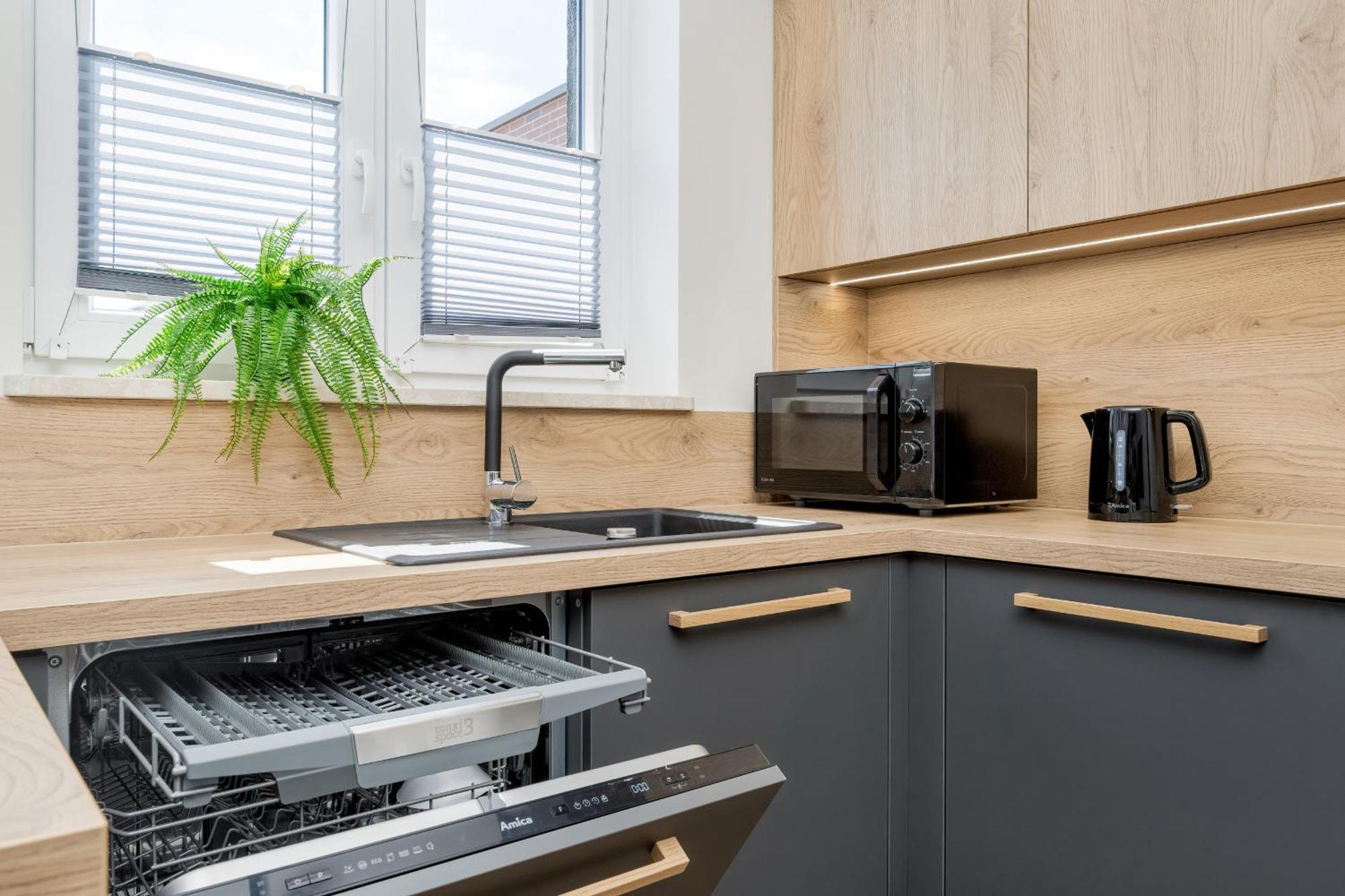 Piekny Apartament Wichrowa - 2 Sypialnie Free Garage Wroclaw By Noclegi Renters Luaran gambar