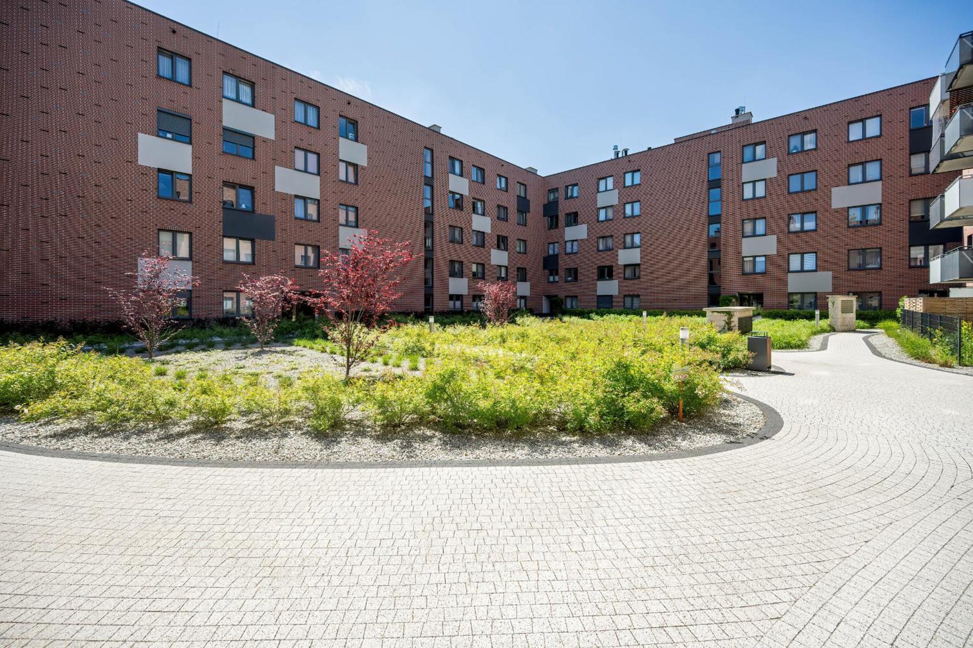 Piekny Apartament Wichrowa - 2 Sypialnie Free Garage Wroclaw By Noclegi Renters Luaran gambar